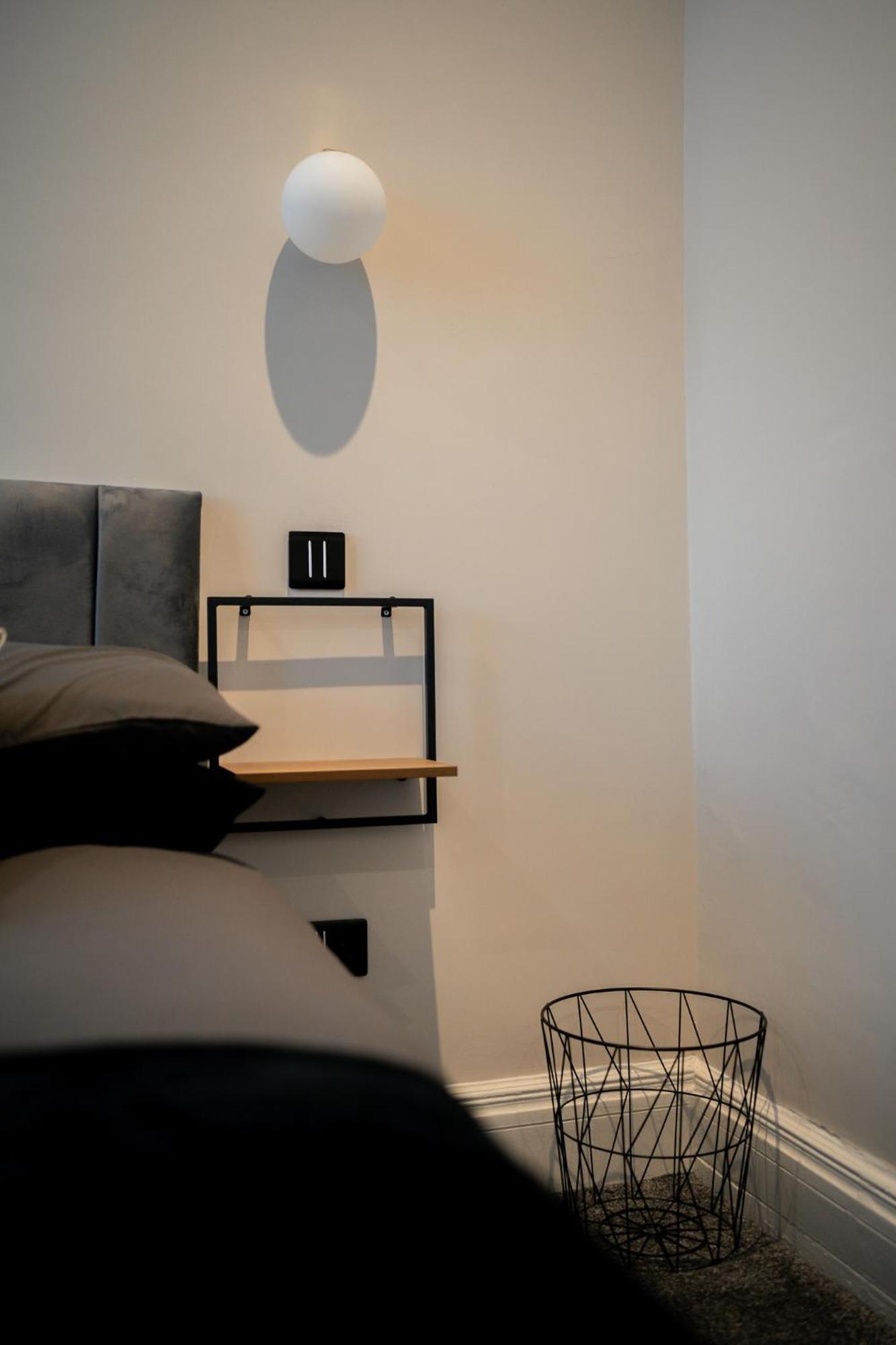 Stunning 2 Bedroom Ground Floor Sea View Apartment Rhôs-on-Sea 외부 사진